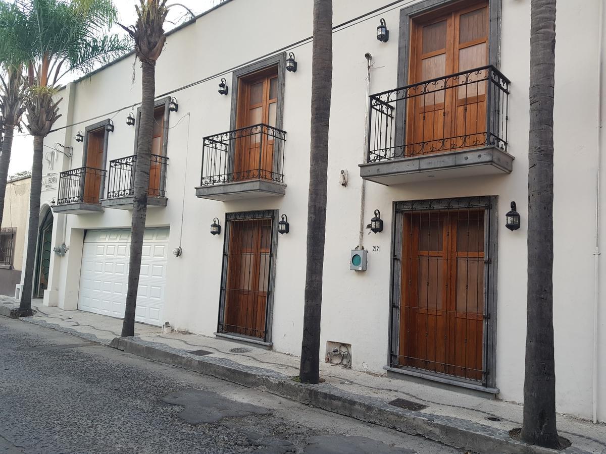 Puerta San Pedro 3*